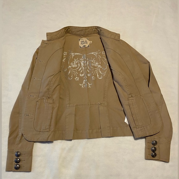 Brown Buttoned down Jacket - Picture 2 of 3